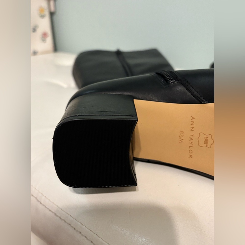 Ann Taylor Elegant Black Leather Knee-High Boots Size 8.5 Women New without Box - Picture 10 of 10